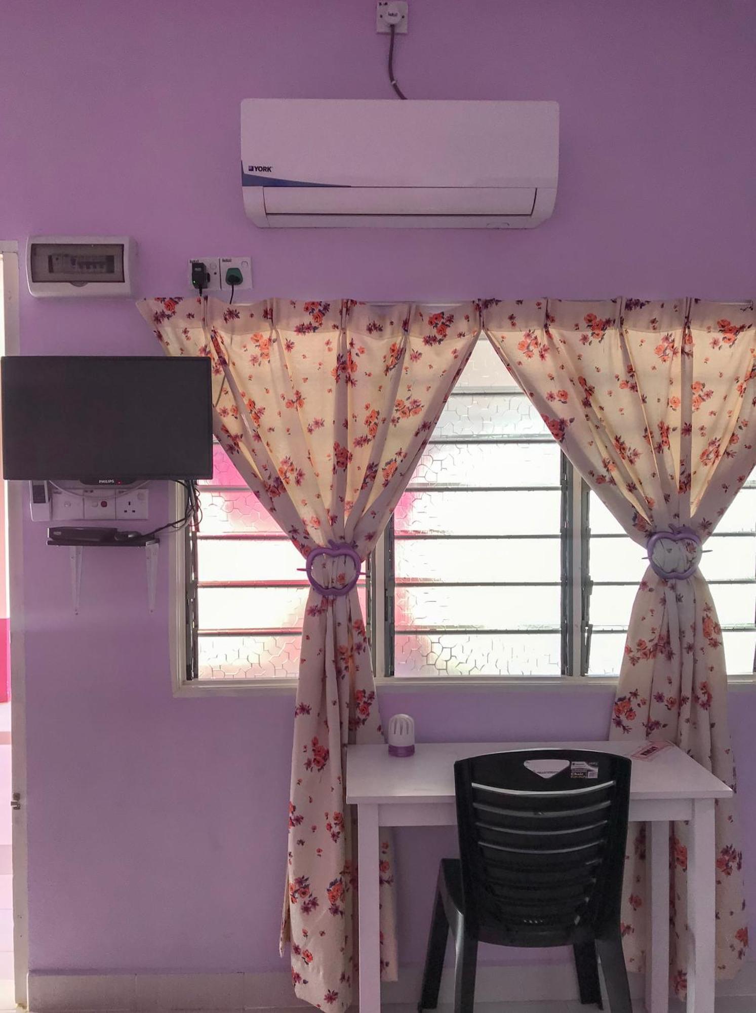 Rayyan'S Roomstay Pantai Kok Exterior foto